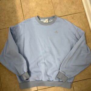 ALO Accolade Crewneck Pullover in Seashell